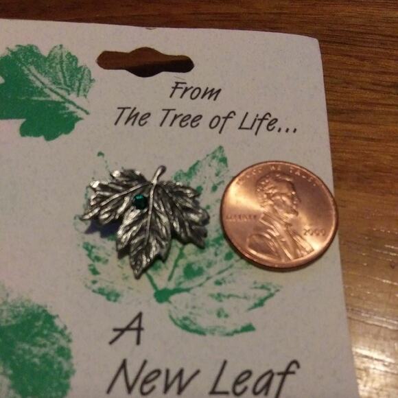 Tree of Life A New Leaf Maple Leaf Hope Lapel Pin Brooch Tie Tack Cathedral Art - Picture 5 of 6